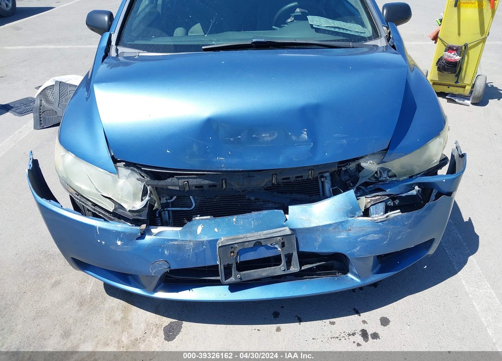 2010 HONDA CIVIC VIN: 19XFA1F33AE035817