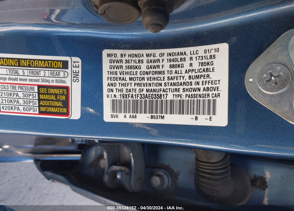 2010 HONDA CIVIC VIN: 19XFA1F33AE035817