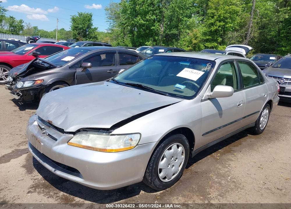 1999 HONDA ACCORD LX VIN: 1HGCG5543XA140468