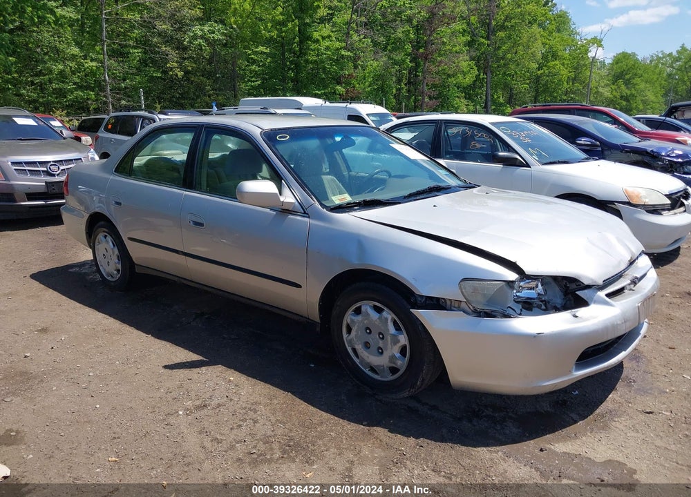 1999 HONDA ACCORD LX VIN: 1HGCG5543XA140468