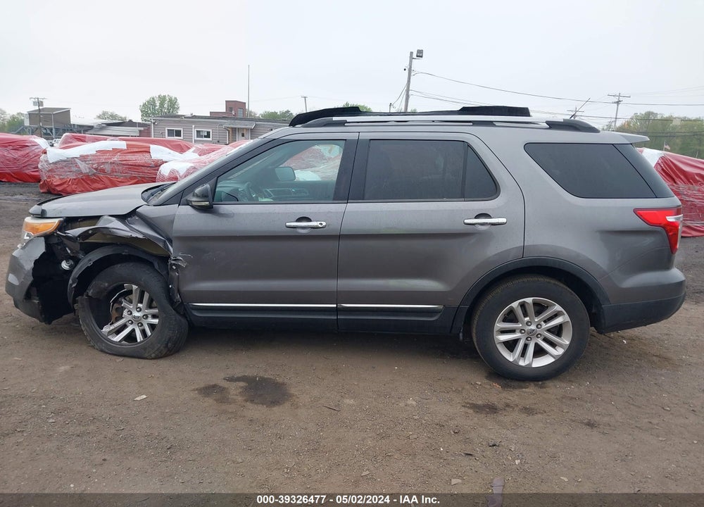 2011 FORD EXPLORER XLT VIN: 1FMHK8D82BGA08814