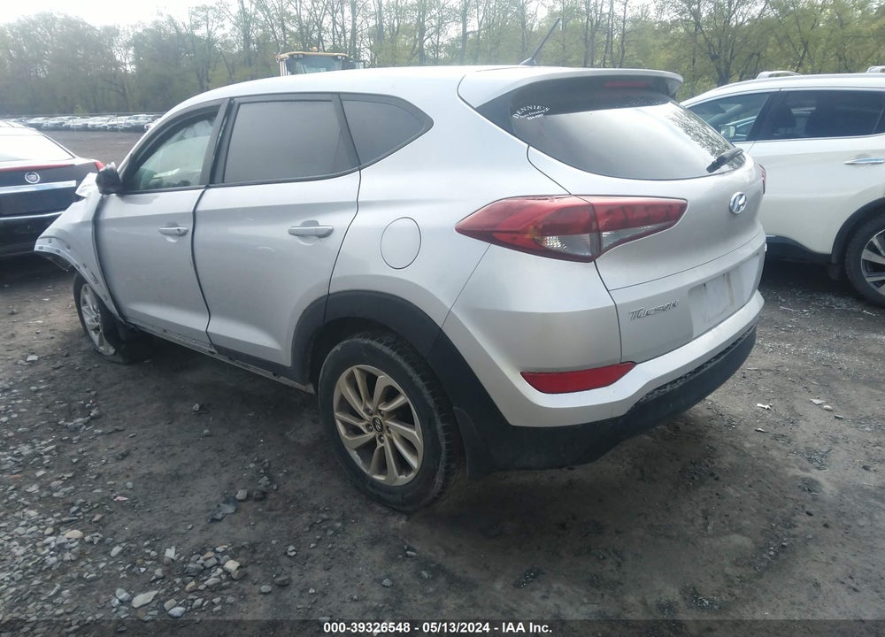 2018 HYUNDAI TUCSON SE VIN: KM8J2CA44JU767535