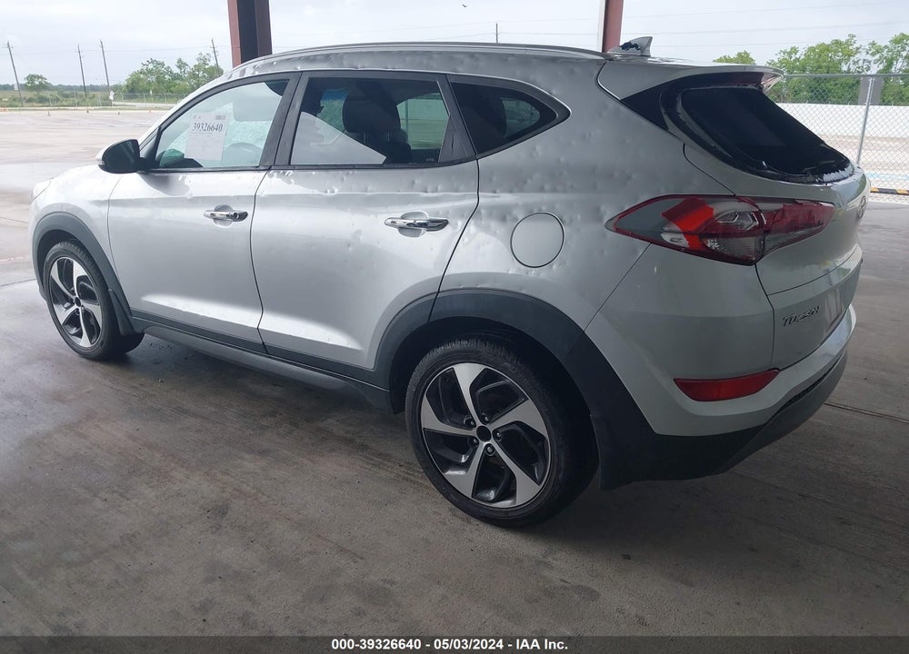 2016 HYUNDAI TUCSON LIMITED VIN: KM8J33A29GU146926