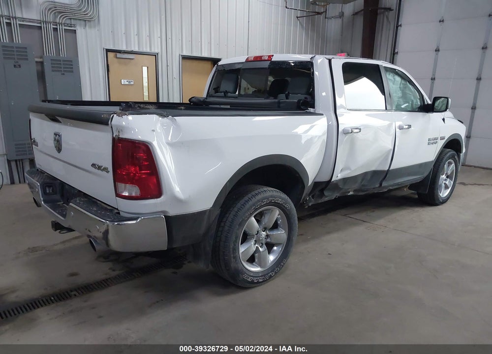 2016 RAM 1500 BIG HORN VIN: 3C6RR7LT5GG207413