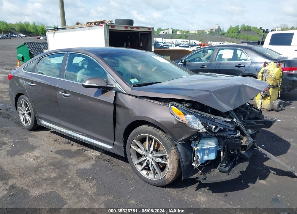 2015 HYUNDAI SONATA SPORT 2.0T VIN: 5NPE34ABXFH228443