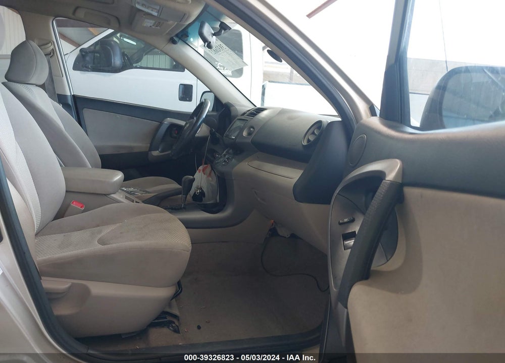 2007 TOYOTA RAV4 LIMITED VIN: JTMBD31V375100857