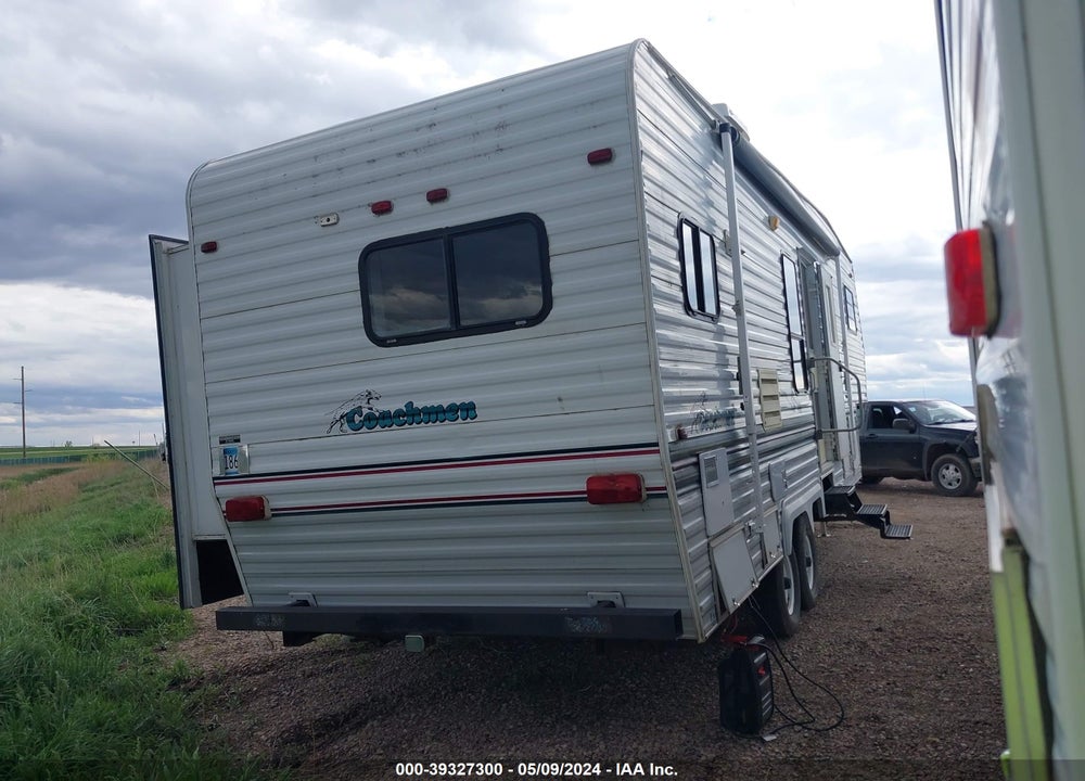 1997 COACHMEN CATALINA 285RK VIN: 1TC3B9393V1302457