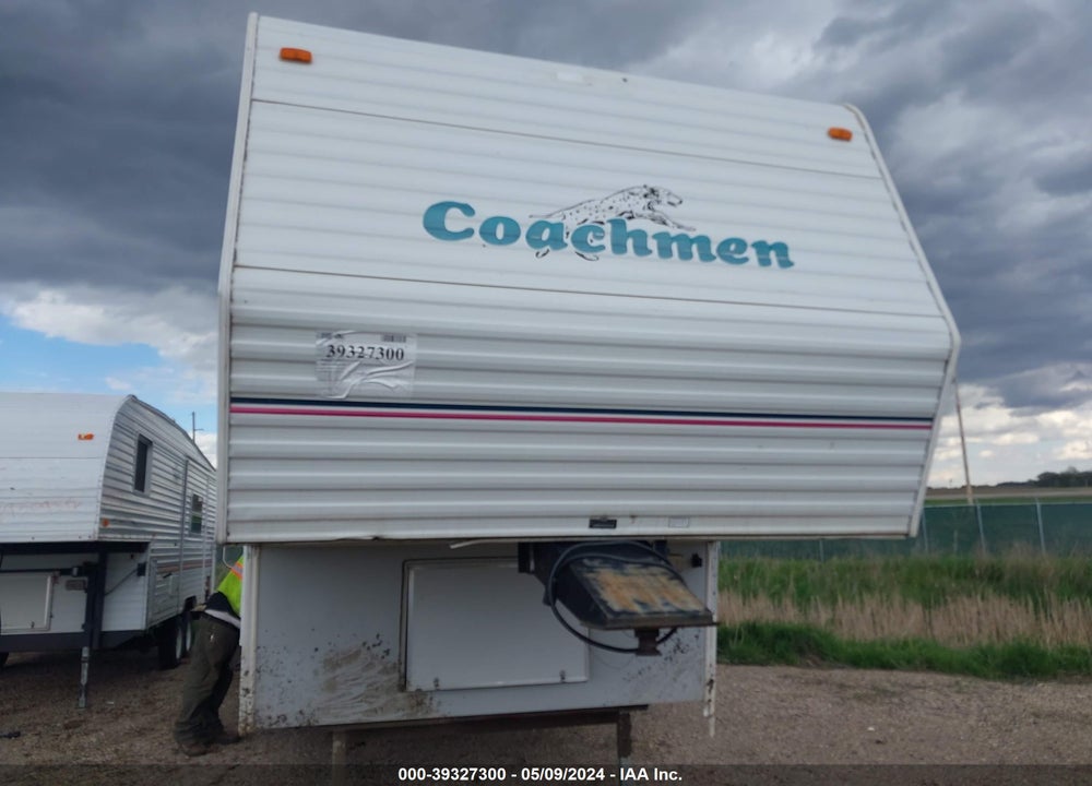 1997 COACHMEN CATALINA 285RK VIN: 1TC3B9393V1302457