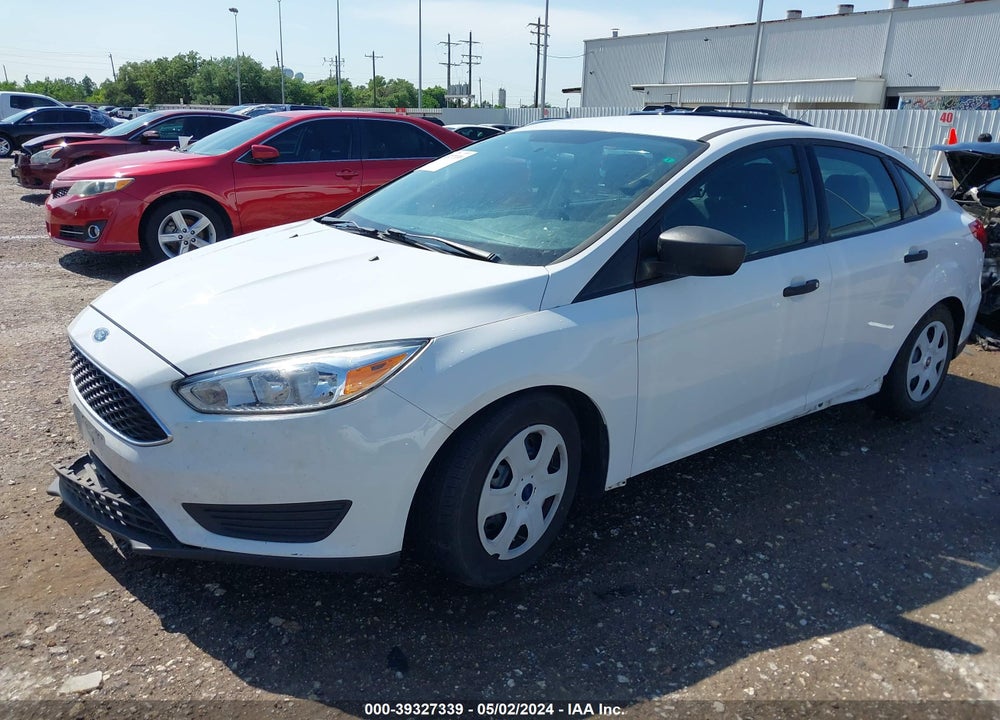 2016 FORD FOCUS S VIN: 1FADP3E23GL288815