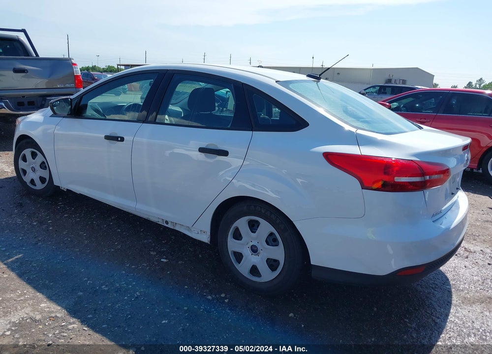 2016 FORD FOCUS S VIN: 1FADP3E23GL288815