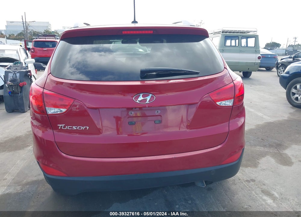 2014 HYUNDAI TUCSON SE VIN: KM8JU3AG9EU897577