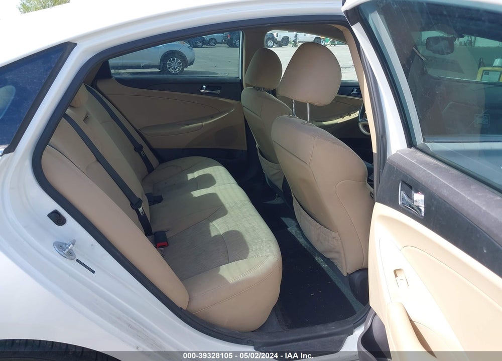 2014 HYUNDAI SONATA GLS VIN: 5NPEB4AC7EH838620