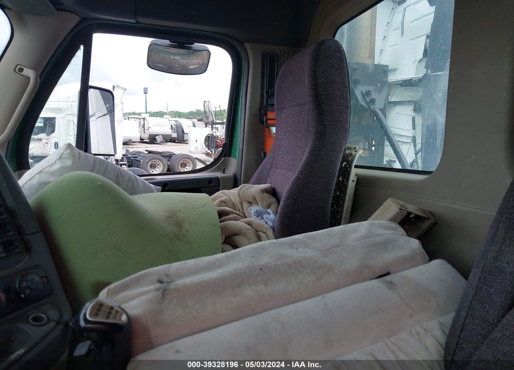 2012 FREIGHTLINER CASCADIA 125 VIN: 1FUJGEDV3CLBW0701