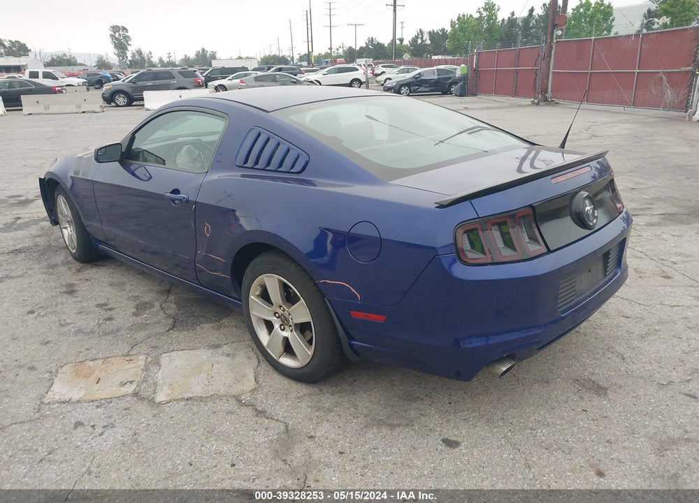 2014 FORD MUSTANG V6 VIN: 1ZVBP8AM2E5268799
