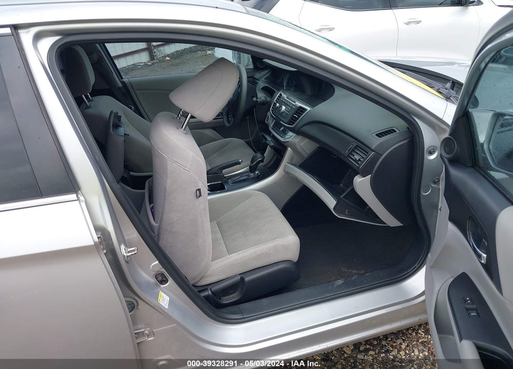 2015 HONDA ACCORD VIN: 1HGCR2F79FA100346