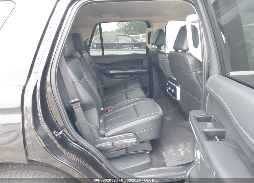 2024 FORD EXPEDITION XLT VIN: 1FMJU1J86REA32014