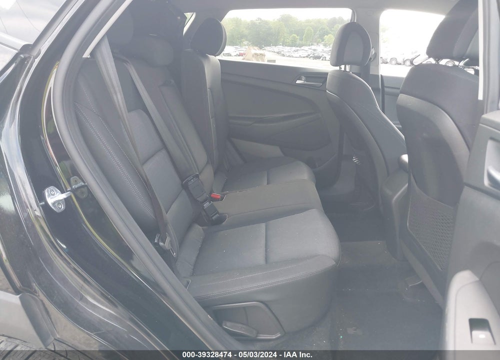 2017 HYUNDAI TUCSON SE VIN: KM8J3CA40HU436832