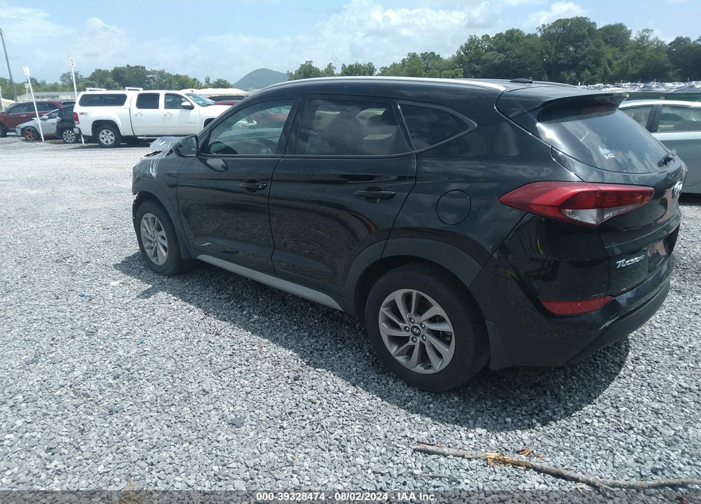 2017 HYUNDAI TUCSON SE VIN: KM8J3CA40HU436832