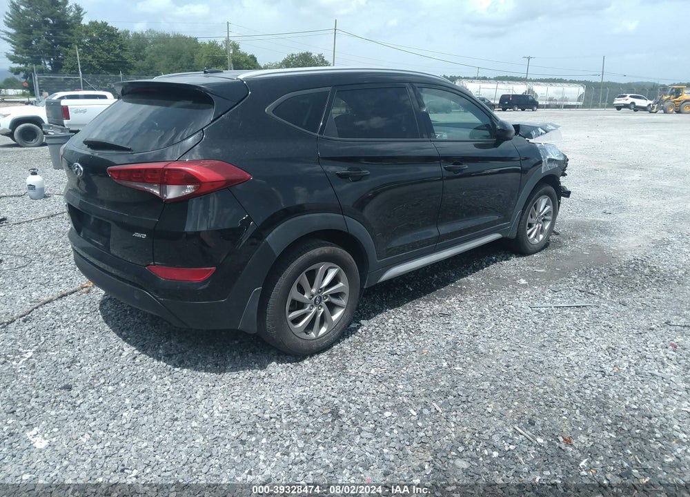 2017 HYUNDAI TUCSON SE VIN: KM8J3CA40HU436832