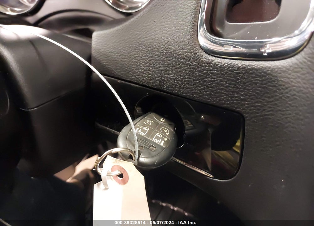2017 DODGE GRAND CARAVAN SXT VIN: 2C4RDGCG8HR600229