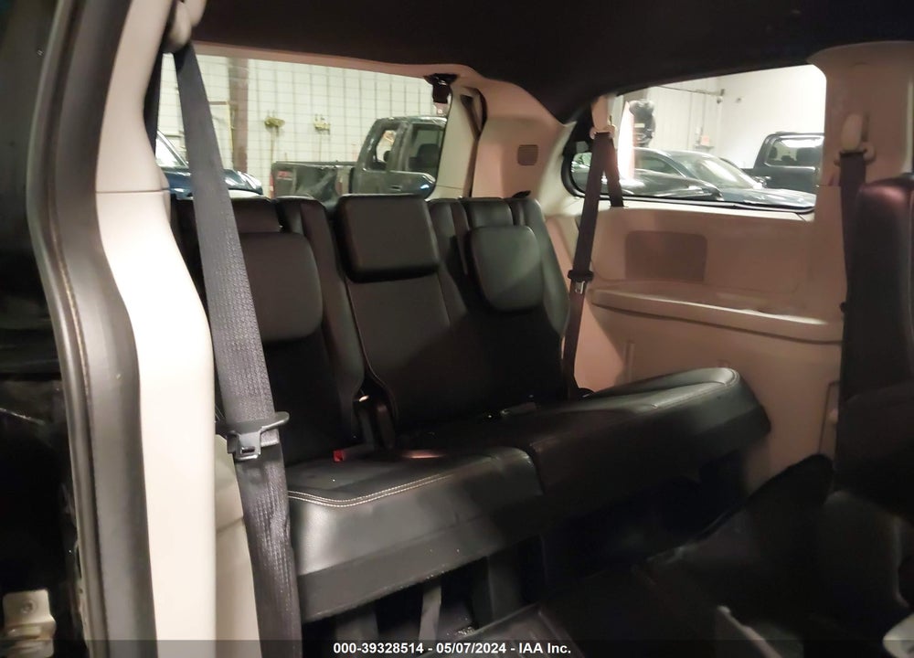 2017 DODGE GRAND CARAVAN SXT VIN: 2C4RDGCG8HR600229