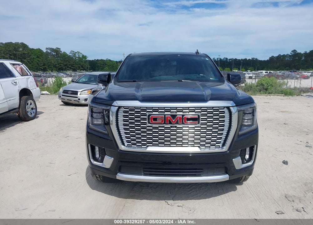 2022 GMC YUKON XL 4WD DENALI VIN: 1GKS2JKL2NR161568