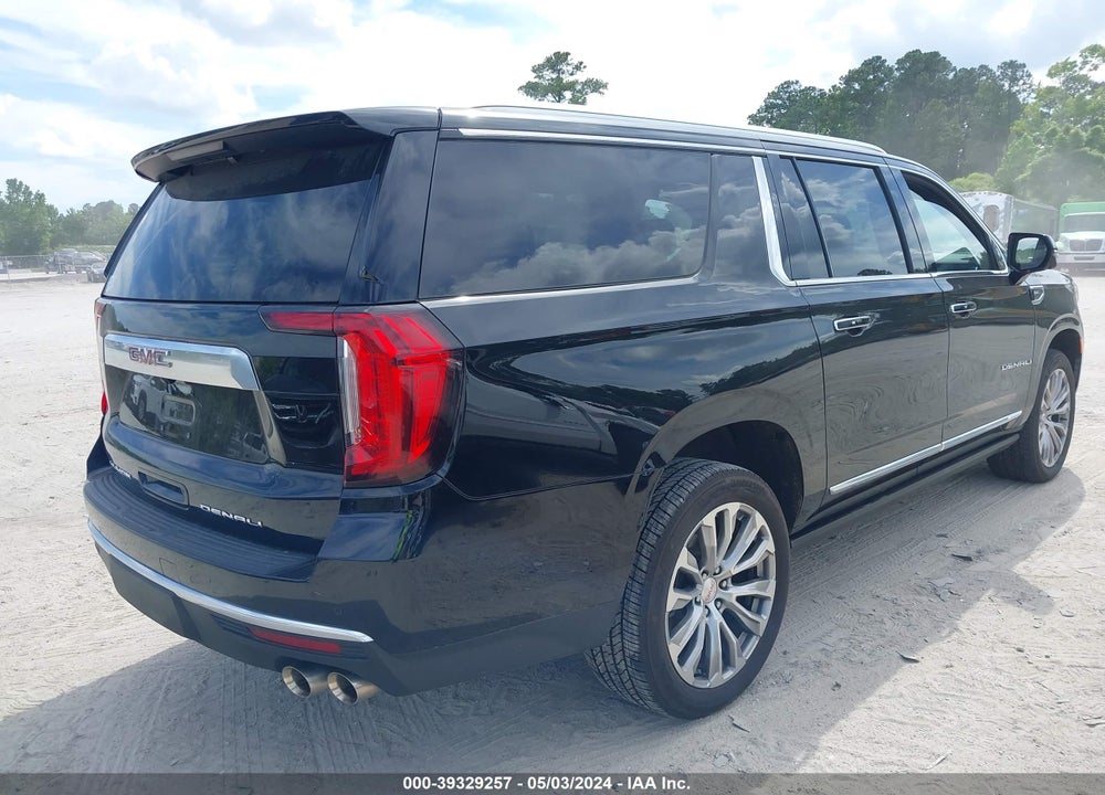 2022 GMC YUKON XL 4WD DENALI VIN: 1GKS2JKL2NR161568
