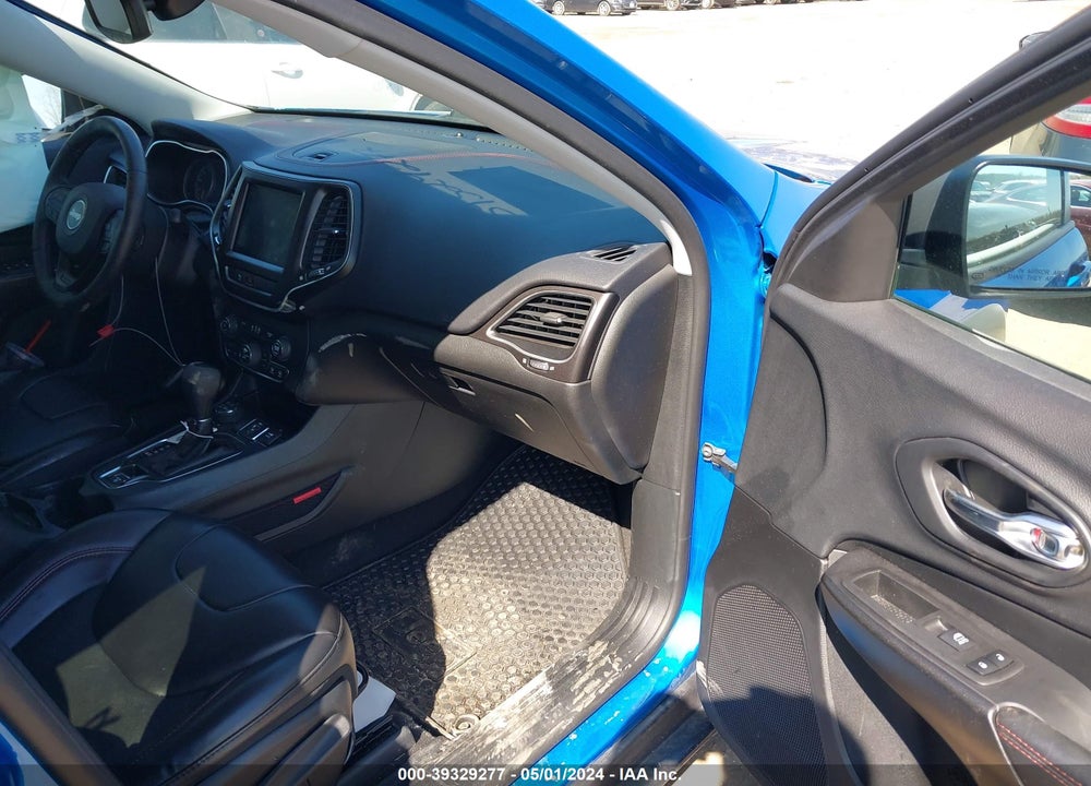 2019 JEEP CHEROKEE TRAILHAWK 4X4 VIN: 1C4PJMBX3KD330935