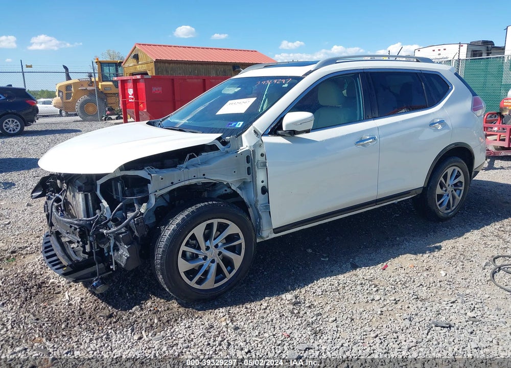 2015 NISSAN ROGUE SL VIN: 5N1AT2MV4FC895671