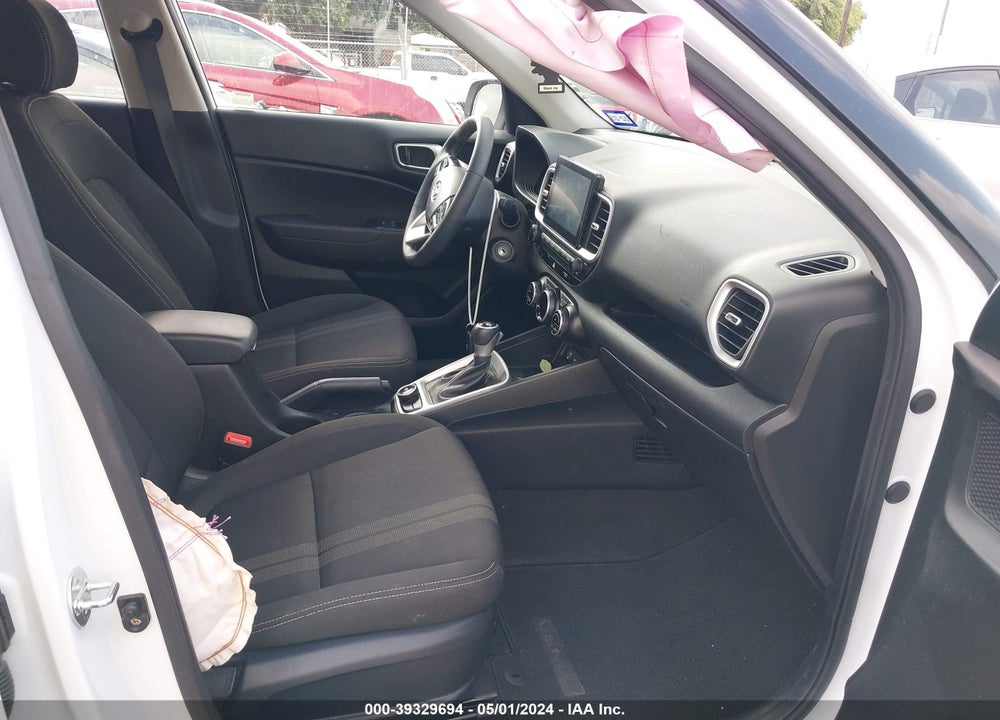 2023 HYUNDAI VENUE SEL VIN: KMHRC8A37PU223169