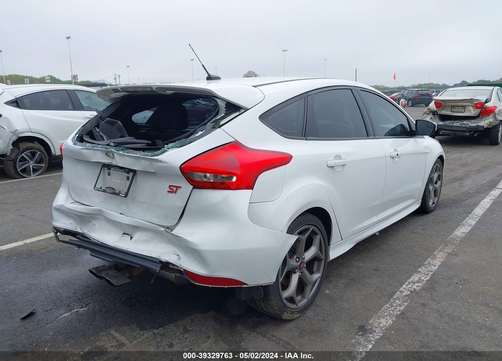 2018 FORD FOCUS ST VIN: 1FADP3L93JL242490