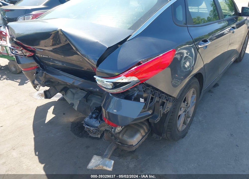 2020 KIA OPTIMA LX VIN: 5XXGT4L36LG439211