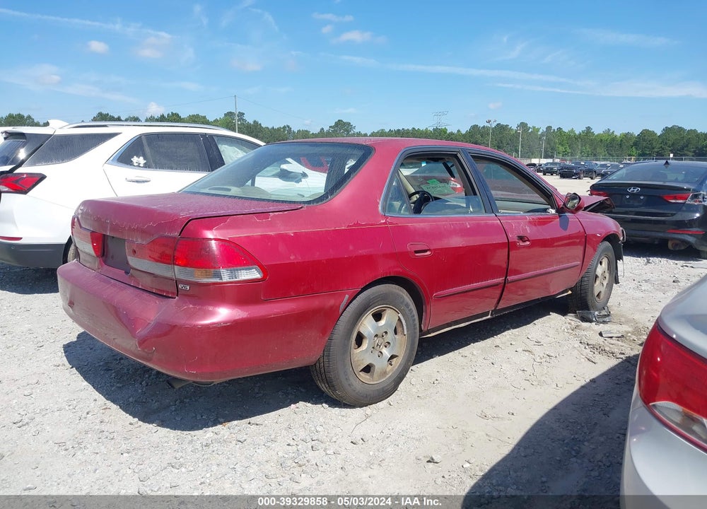 2001 HONDA ACCORD 3.0 EX VIN: 1HGCG16531A065147