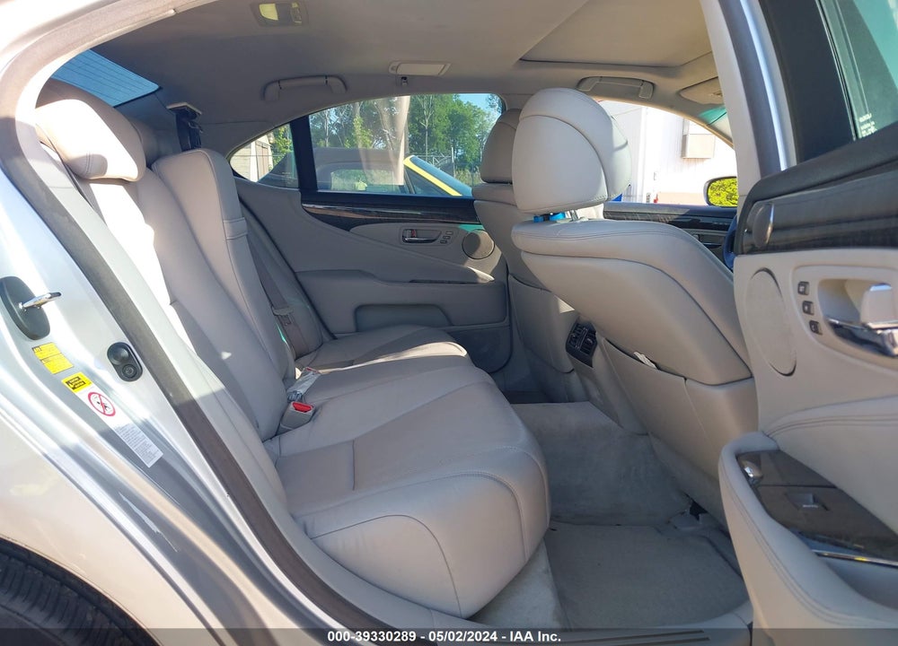 2007 LEXUS LS 460 VIN: JTHBL46F675022681