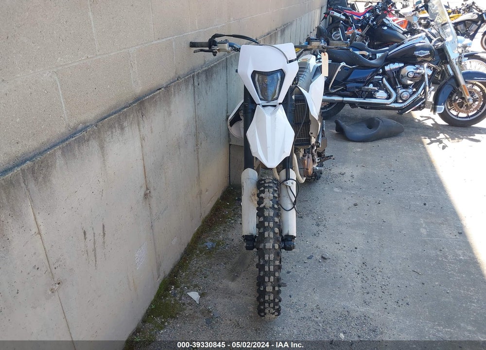 2014 HUSQVARNA FE501 VIN: VBKUAP409EM492110