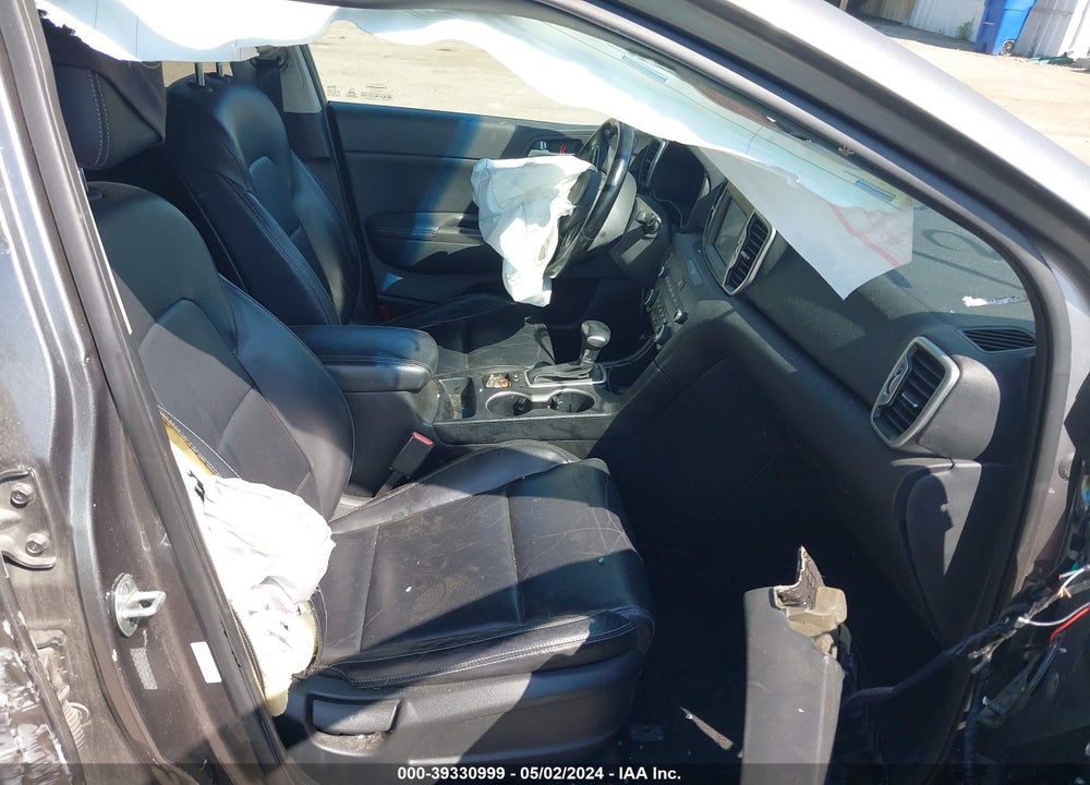 2017 KIA SPORTAGE EX VIN: KNDPN3AC8H7032398