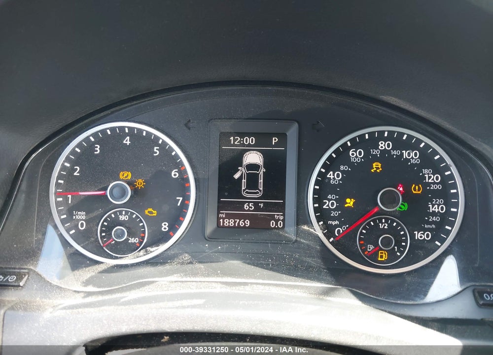 2017 VOLKSWAGEN TIGUAN 2.0T/2.0T S VIN: WVGAV7AX4HK037784