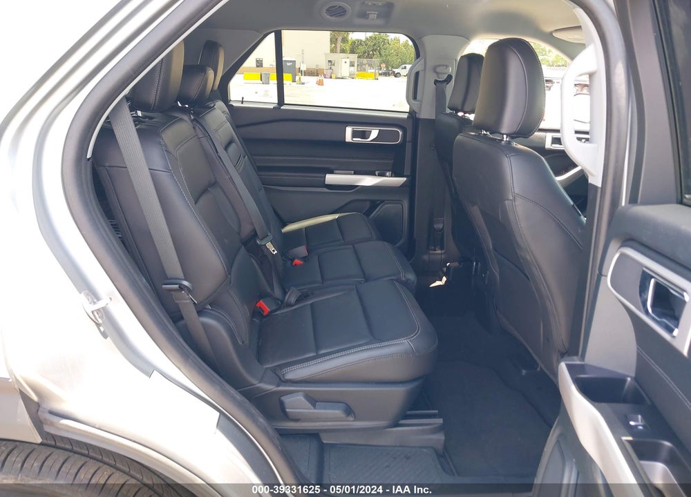 2024 FORD EXPLORER XLT VIN: 1FMSK7DH5RGA02595