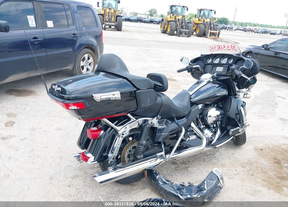 2015 HARLEY-DAVIDSON FLHTCU ULTRA CLASSIC ELECTRA GLD VIN: 1HD1FCM10FB664916