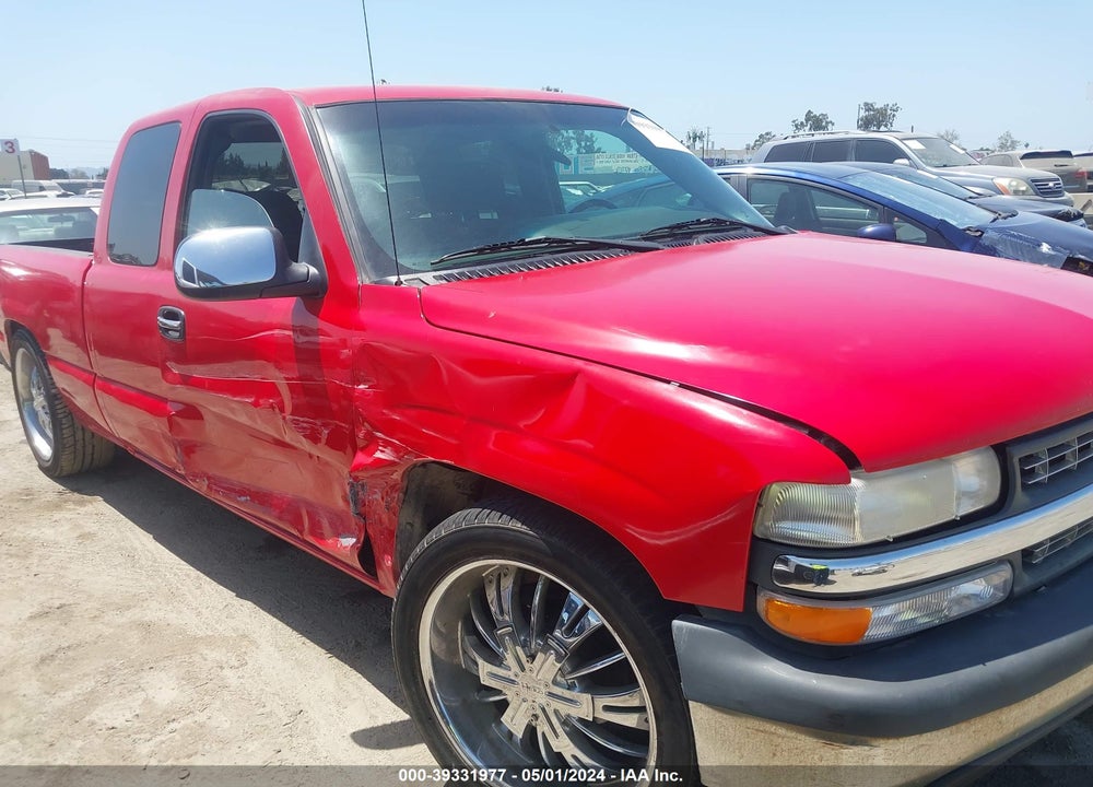 2001 CHEVROLET SILVERADO 1500 LS VIN: 2GCEC19V311371211