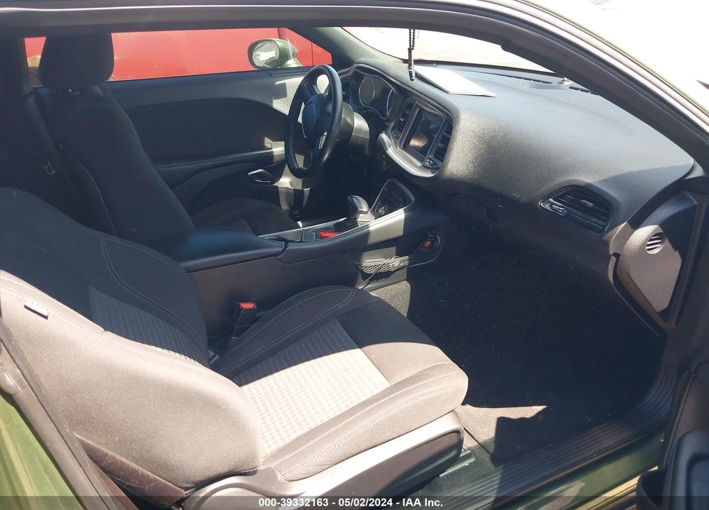 2019 DODGE CHALLENGER SXT VIN: 2C3CDZAG5KH701718