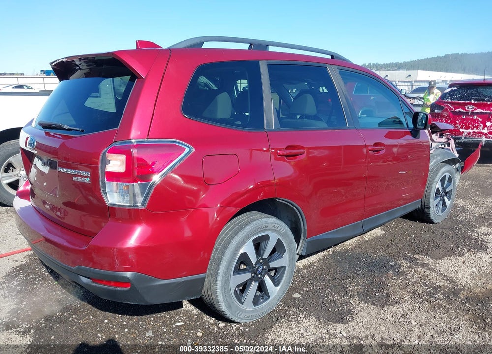 2017 SUBARU FORESTER 2.5I PREMIUM VIN: JF2SJAEC9HH810904