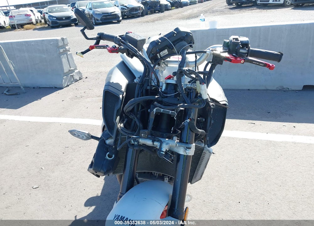 2020 YAMAHA MTN1000 VIN: JYARN48E1LA003385