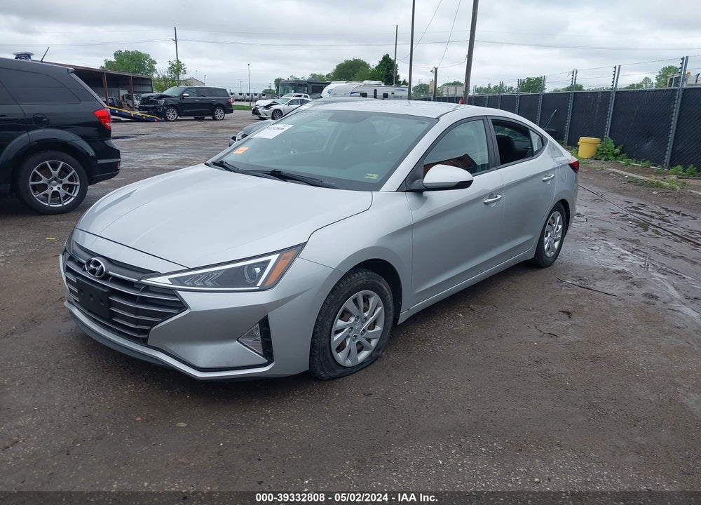 2019 HYUNDAI ELANTRA SE VIN: 5NPD74LF6KH441996
