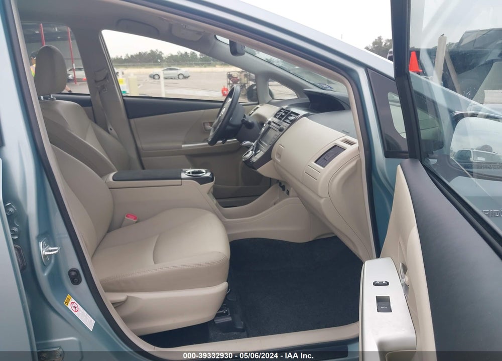 2014 TOYOTA PRIUS V FIVE VIN: JTDZN3EU8EJ010606