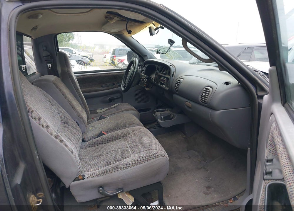 1999 DODGE RAM 1500 ST VIN: 3B7HF16Z4XM506550