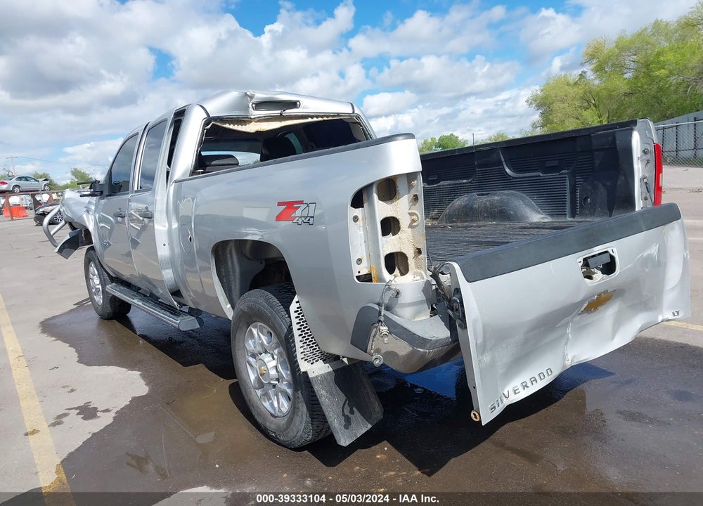 2011 CHEVROLET SILVERADO 2500HD LT VIN: 1GC1KXC80BF163661