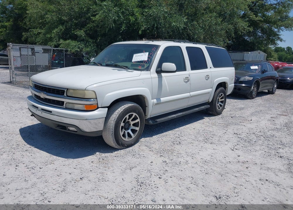 2002 CHEVROLET SUBURBAN 1500 LT VIN: 3GNEC16ZX2G261148
