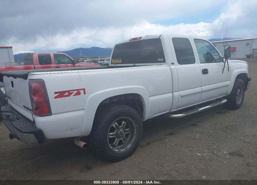 2003 CHEVROLET SILVERADO 1500 VIN: 2GCEK19T831173695