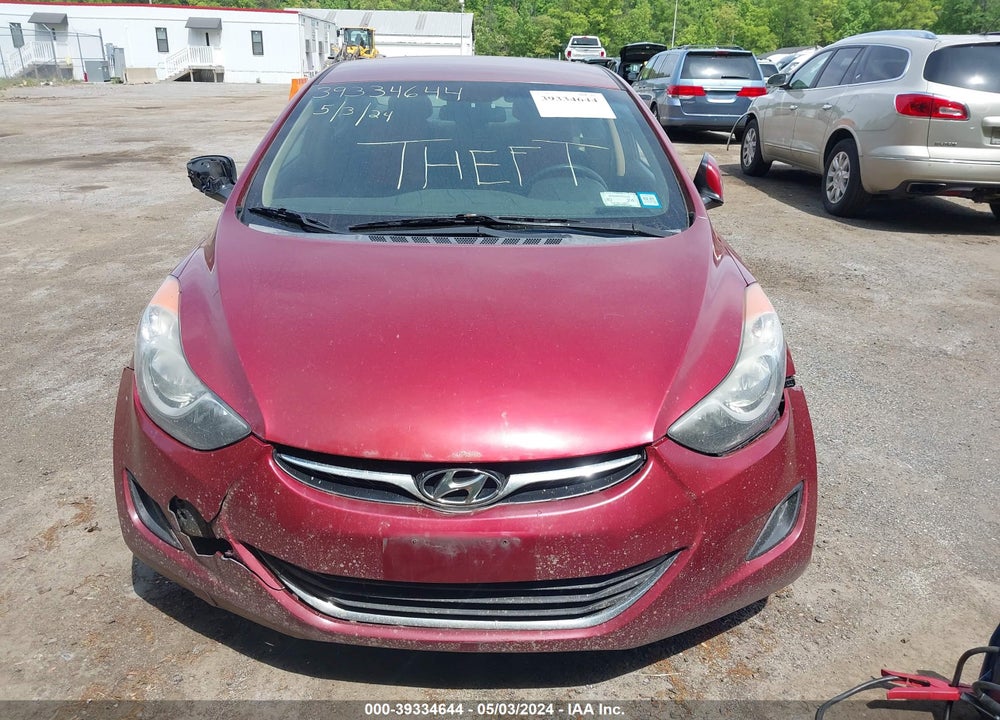 2013 HYUNDAI ELANTRA VIN: 5NPDH4AE1DH357790